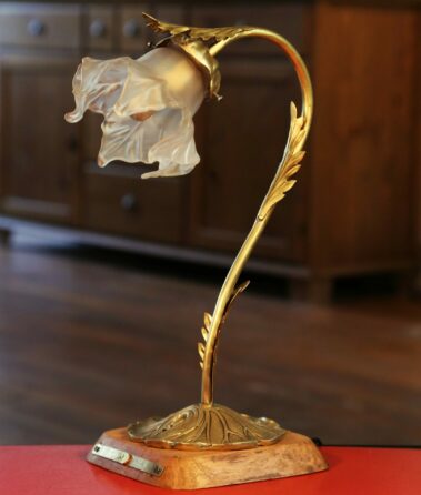 Lampe Art Nouveau laiton fleur