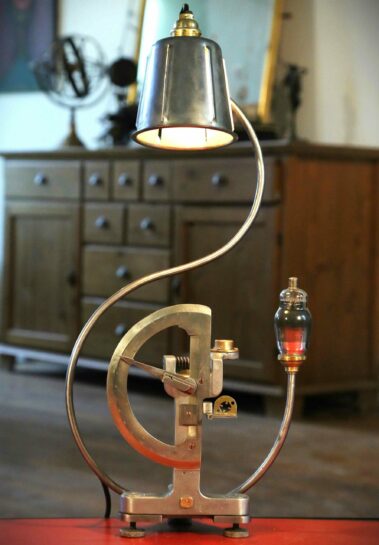 Lampe rapporteur d'atelier