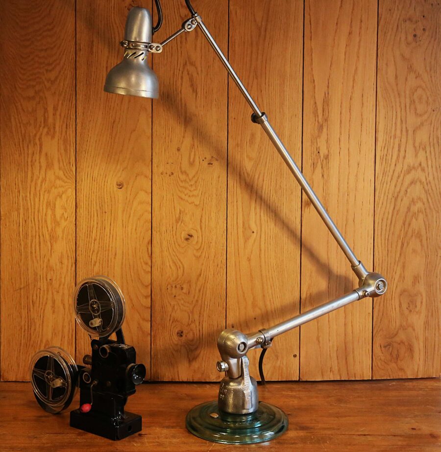 Lampe de bureau articulée style industriel – Image 3