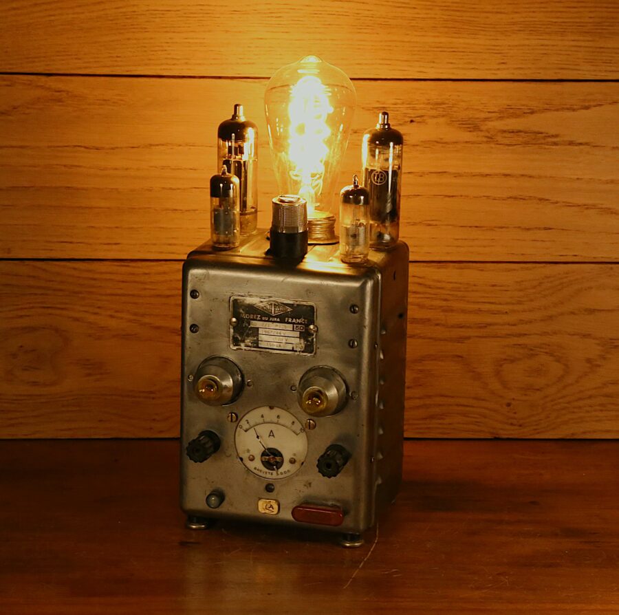 Lampe de bureau Steampunk chargeur auto retro