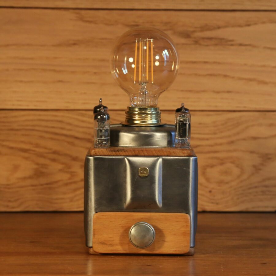 Lampe moulin à café Art Déco bois et métal